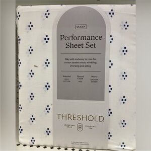 ISO!!! Threshold Performance Sheet Set - White with Navy Patten